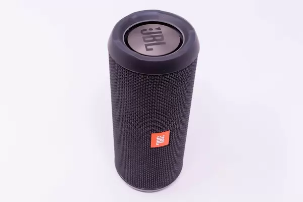 JBL Flip 4 Bluetooth Lautsprecher