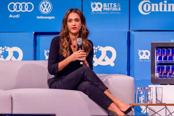 Jessica Alba, model, actress, entrepreneur and mom inspires the participants of Bits & Pretzels