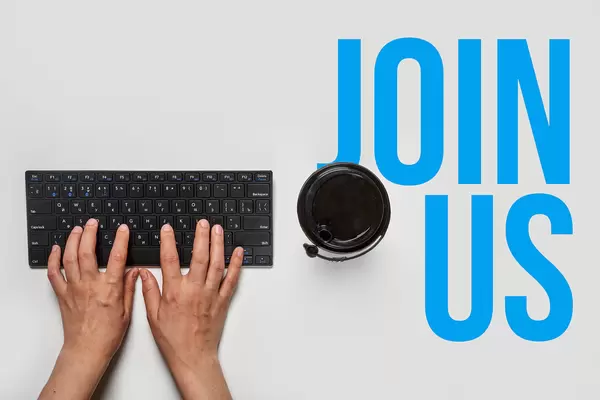 Join us - HR recruiter searching workers online