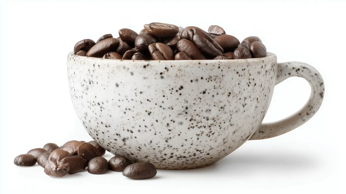 Kaffeegenuss in einer rustikalen Tasse