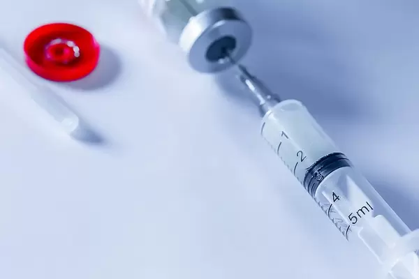 Kanüle bei der medizinischen Behandlung und Arztuntersuchung