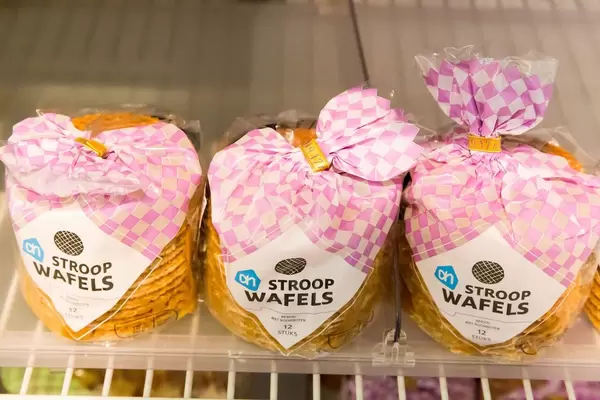 Karamellwaffeln Stroopwafel in der Plastiktüte