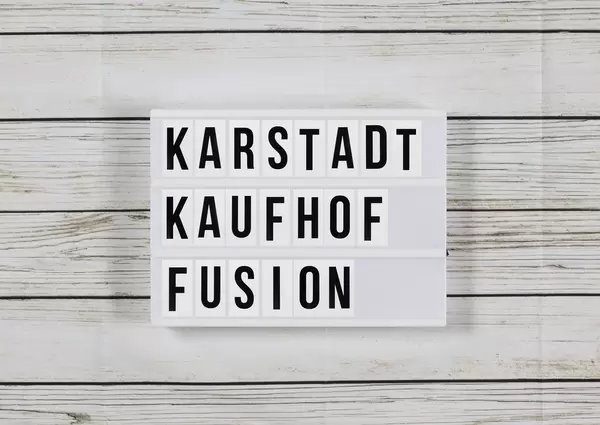 Kartellamt gibt grünes Licht:Karstadt und Kaufhof dürfen fusionieren