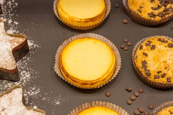 Käsetörtchen mit DLG-Siegel von DEH Tiefkühlbackwaren