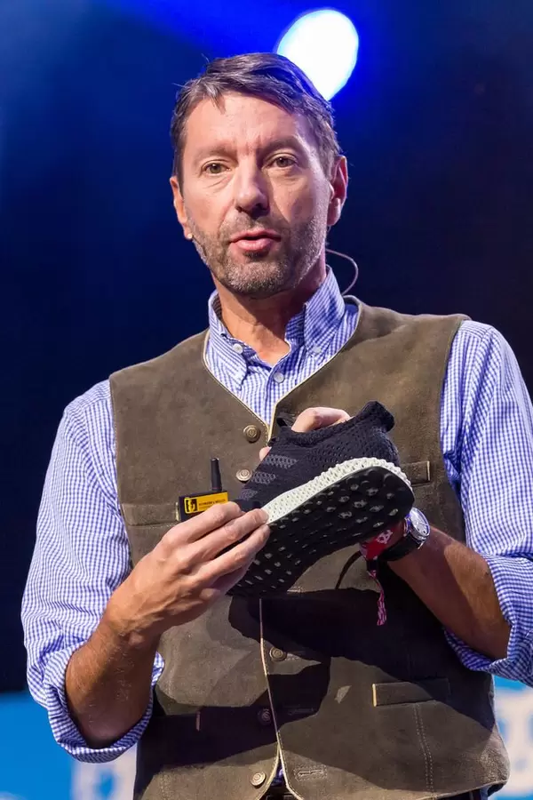 Kasper Rorsted stellt Futurecraft 4.0 vor