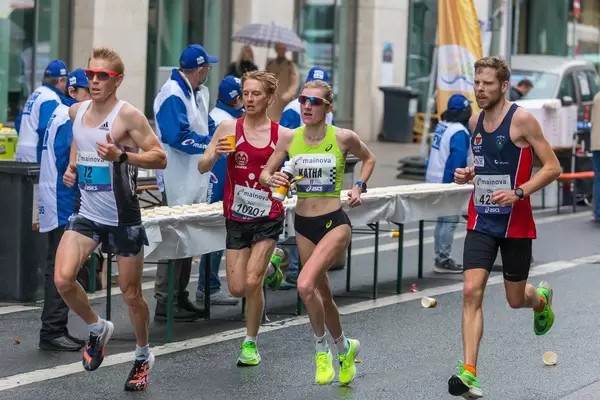 Katha Steinruck qualifies for Olympia in the Frankfurt Marathon race