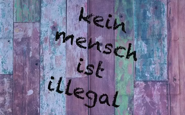 Kein Mensch ist illegal