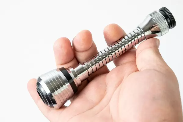 Kitchen Faucet adapter with net for water saving in the hand (Flip 2019)