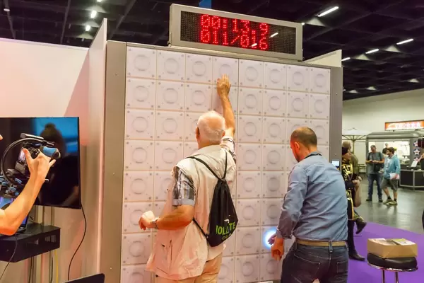 Knopfdrückspiel - Gamescom 2017, Köln