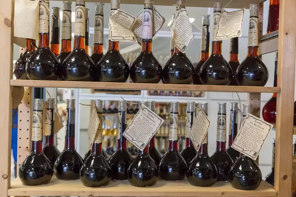 Koboldfeuer und Tinktur für Bartwuchs. LARP Zaubertränke