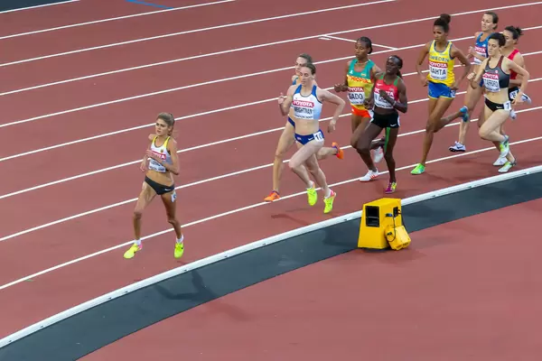 Konstanze Klosterhalfen in Führung