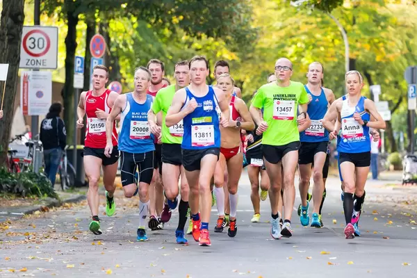 Kraemer Marian, Hof Heinrich, Brucker Patrick, Thaeter Mathias, Wolf Dominik, Herzberg Anna - Köln Marathon 2017