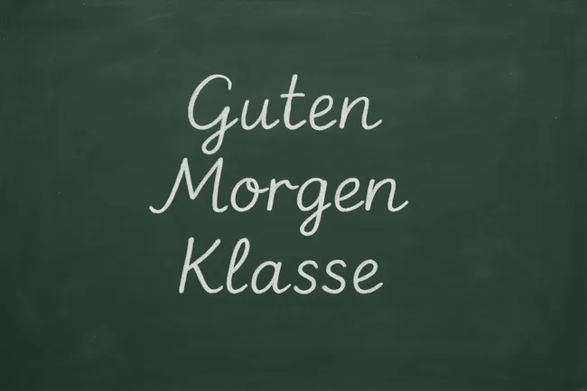 Kreidetafel mit Grußbotschaft für Schulklasse