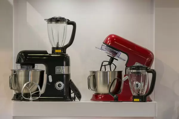 Küchengeräte von KTC am Messestand von Harper