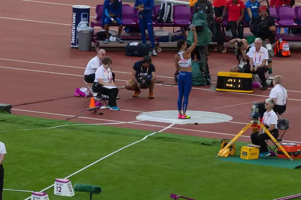 Kugelstoßerin Katarina Johnson-Thompson bei den IAAF Leichtathletik-Weltmeisterschaften 2017 in London