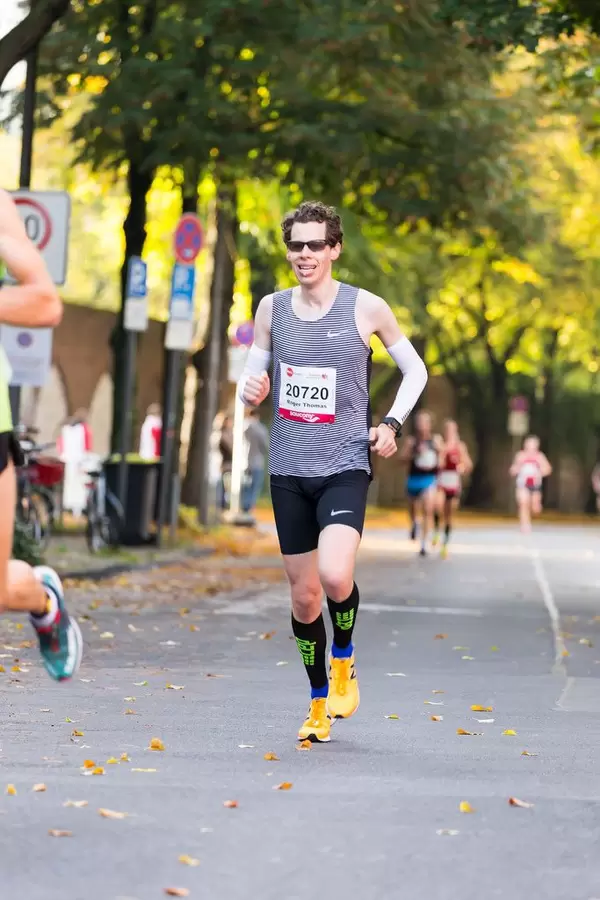 Küng Roger Thomas - Köln Marathon 2017