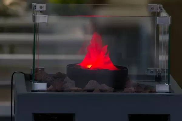Künstliches Feuer als Deko