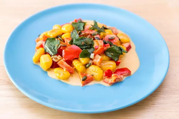 Kürbisgnocchi in Paprikasoße von Hellofresh