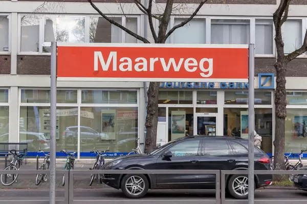 KVB-Station Maarweg an der Aachener Straße in Köln