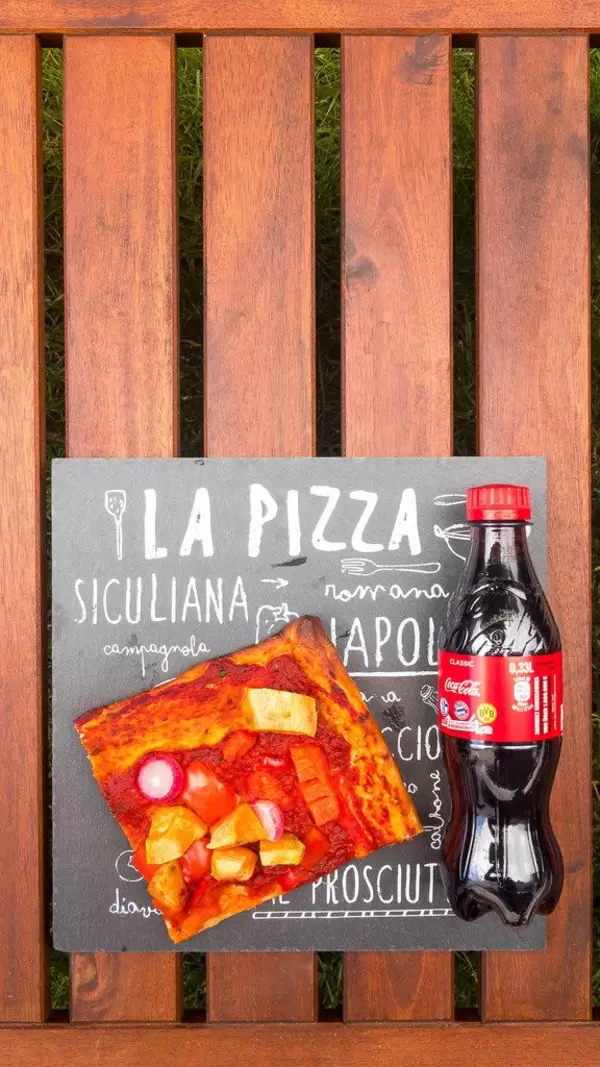 La Pizza und eine Coca Cola