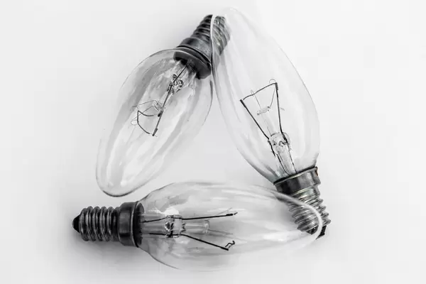 Lamps for indoor lighting