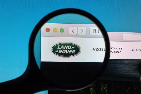 LandRover logo under magnifying glass