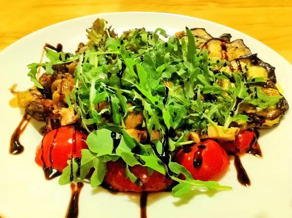 Lauwarmer Salat "Top Ten"