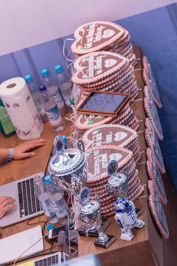 Lebkuchenherzen an einem Stand