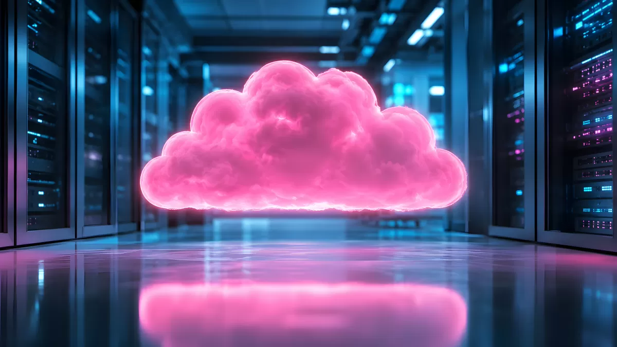 Leuchtende rosa Wolke im modernen Rechenzentrum