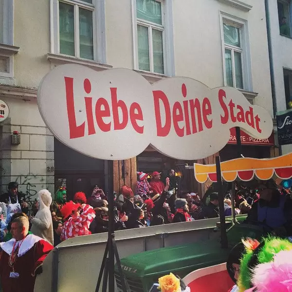 #LiebeDeineStadt #Isso #Cologne #Rosenmontag #thisiscologne #karneval #instapic #love