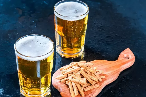 Light beer and snacks