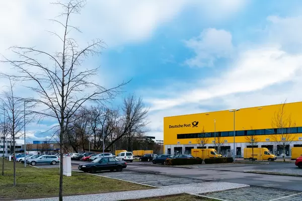 Logistikzentrum der Deutschen Post in Berlin Charlottenburg