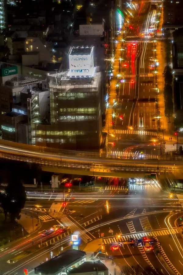 Long Exposure: Traffic in Tokyo at night