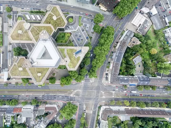 Luftbild: Aachener Straße / Gürtel und DKV-Versicherung Köln