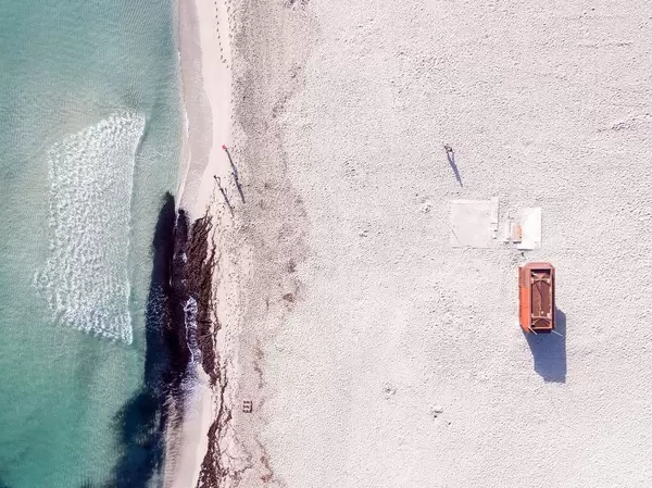Luftbild: Brandun am Playa de Son Baulo