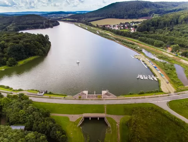 Luftbild des Schiedersees