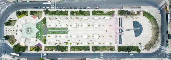 Luftbild: Platz Martim Moniz in Lissabon