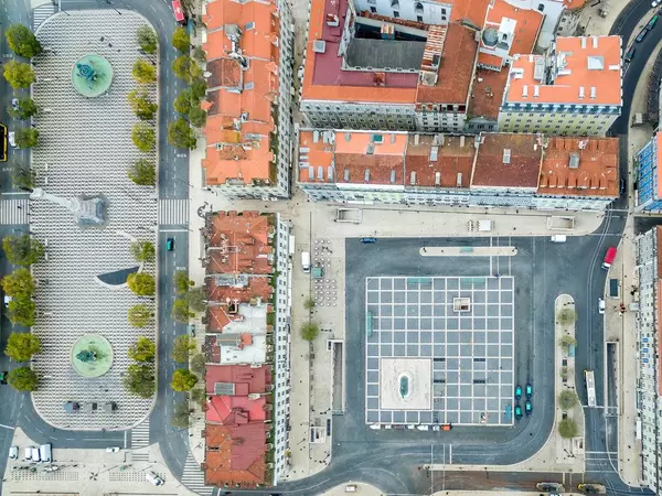 Luftbild: Praça da Figueira und Praça D. Pedro IV