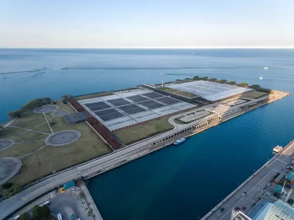 Luftbildaufnahme der Jardine Water Purification Plant in Chicago