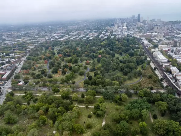 Luftbildaufnahme: Friedhöfe Wunder's Cemetery und Graceland Cemetery