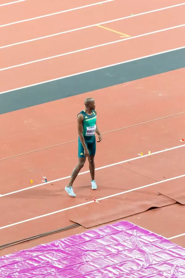 Luvo Manyonga (Weitsprung) bei den IAAF Leichtathletik-Weltmeisterschaften 2017 in London