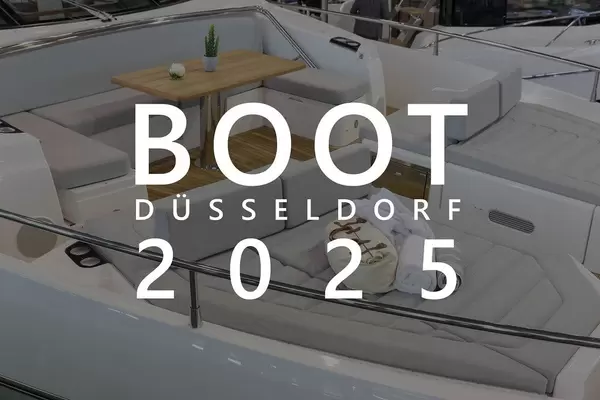 Luxuriöses Deck eines Boots auf der Wassersportmesse mit dem Bildtitel "Boot Düsseldorf 2025"