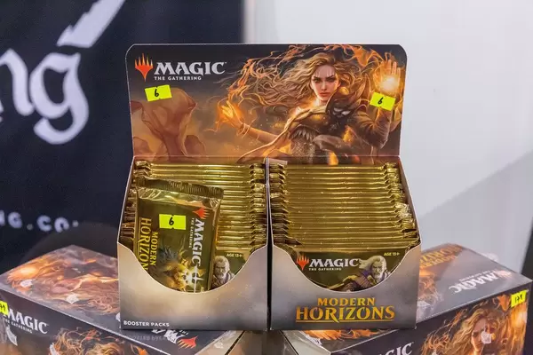 Magic Modern Horizons Spielkarten Booster Packs