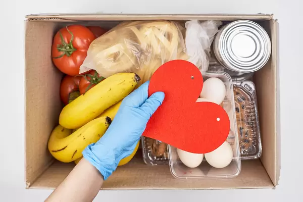 Making donations to food bank