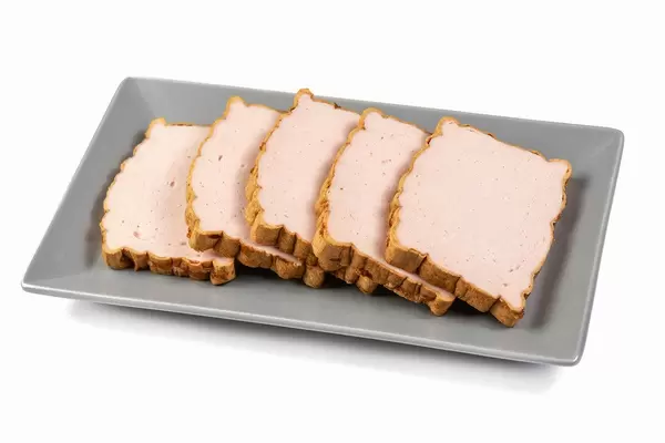 Meatloaf slices on the plate (Flip 2019)