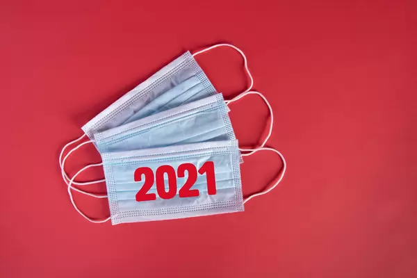 Medical face masks with red 2021 text