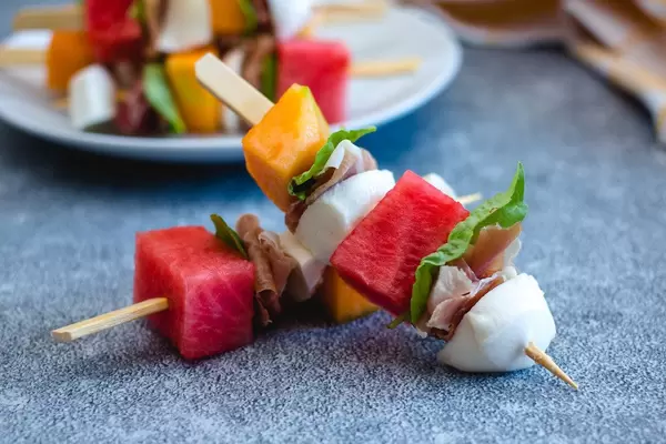 Melon, prosciutto and cheese  skewers  (Flip 2019)