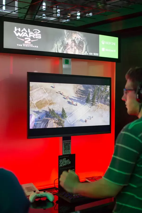 Messestand von Halo Wars 2