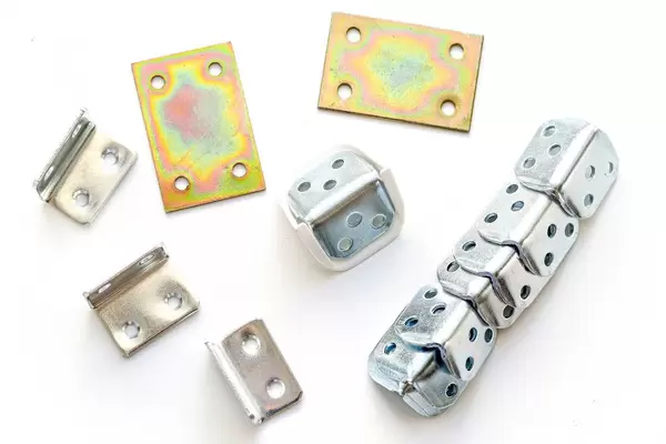 Metal mounting corners for furniture and repair