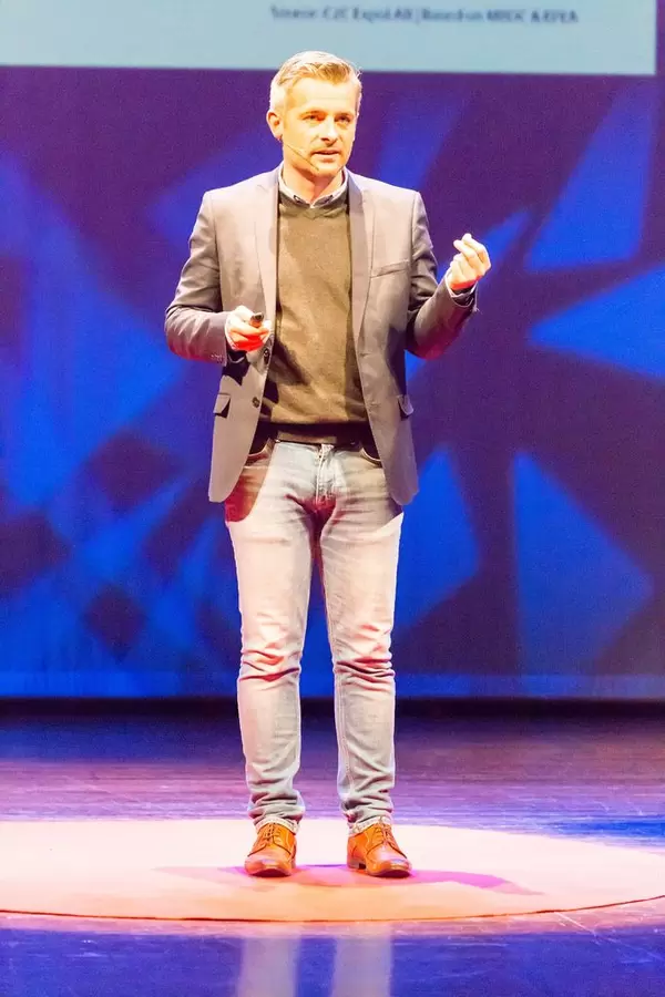 Michel Weijers adding value to your life and entertainment - TEDxVenlo 2017